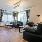 Giewont View Z Widokiem Seven&sauna - Grunwaldzka Krupówki Centrum By Rentilopl Apartamento *