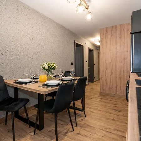Giewont View Z Widokiem - Seven & Sauna, Jacuzzi, Basen - Grunwaldzka Krupowki Centrum By Rentilopl Apartment Zakopane